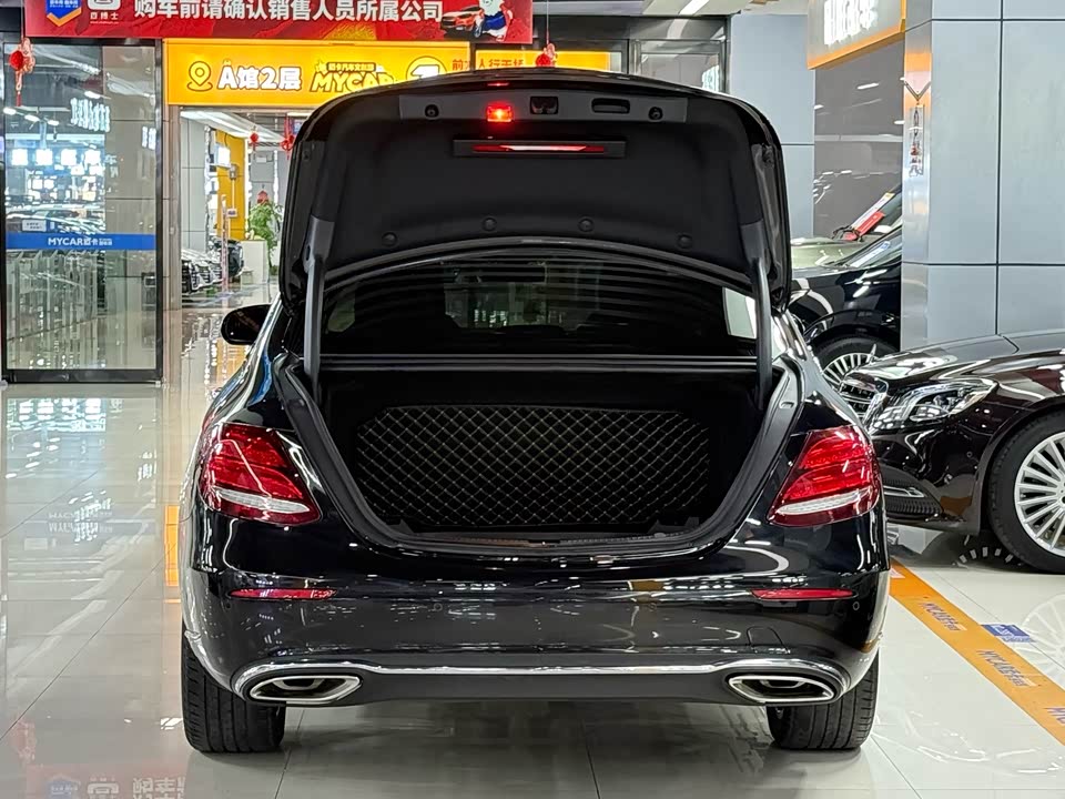 Mercedes-Benz E-class Mercedes-Benz E-class