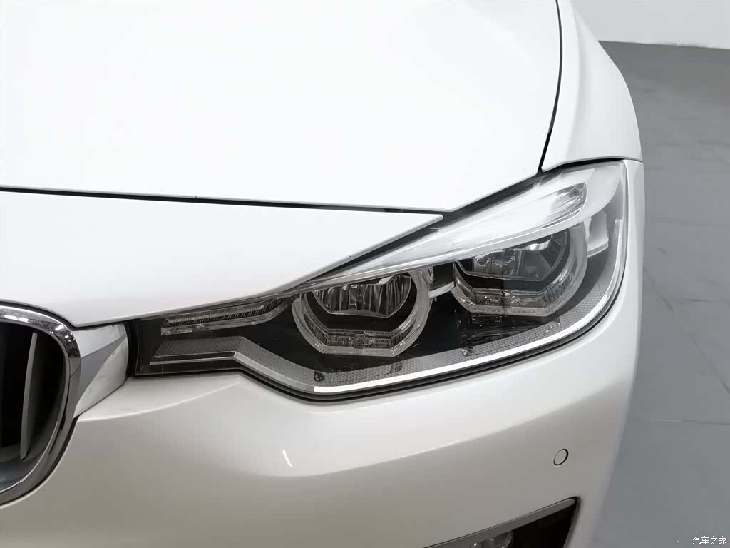 BMW 3 Series, 2019 7