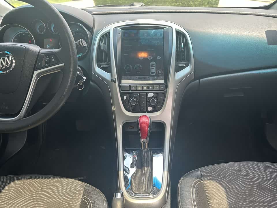 Buick Yinglang Buick Yinglang