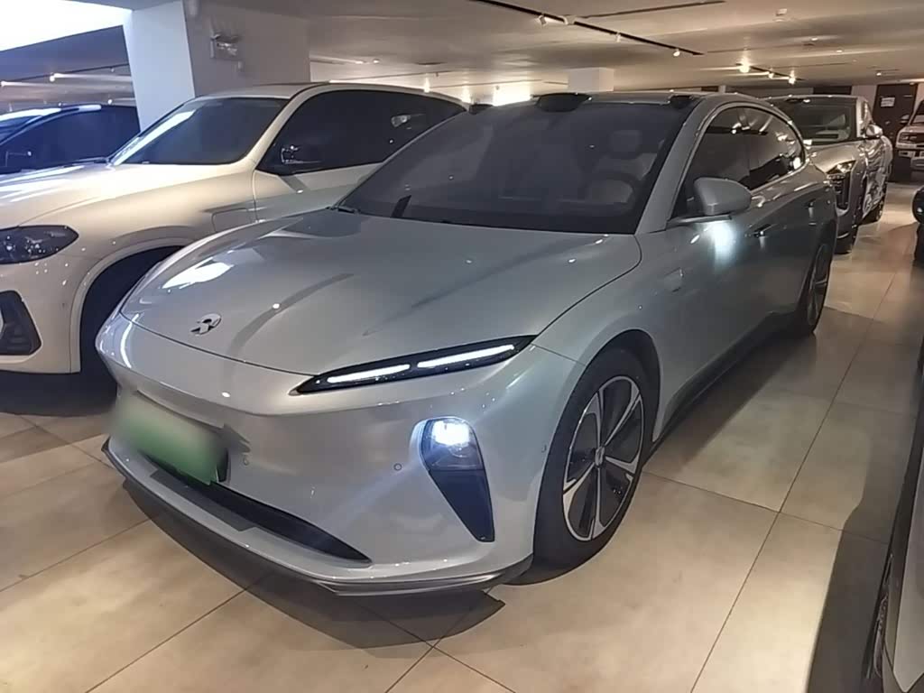 NIO ET5T