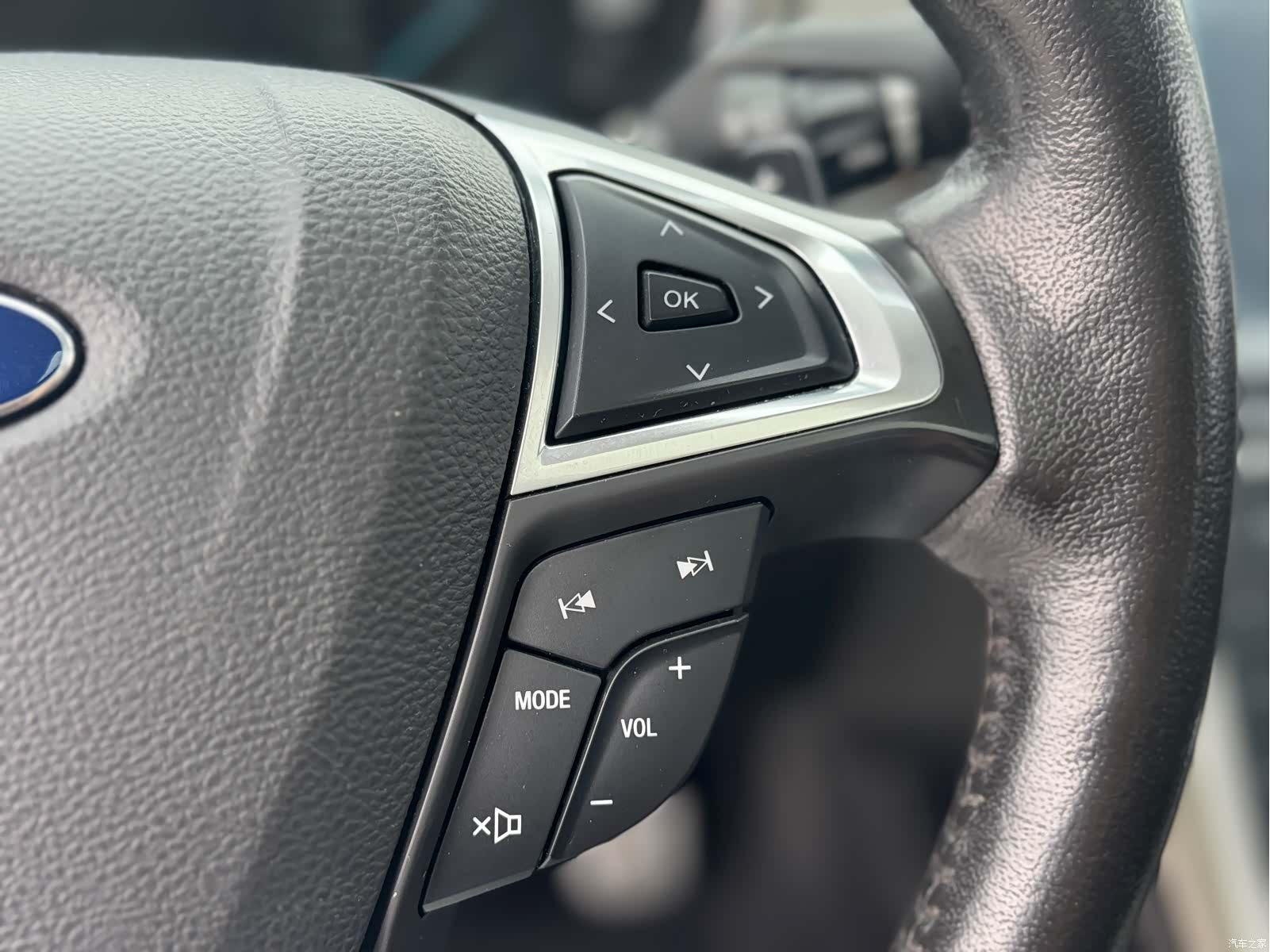 Ford Mondeo, 2016 15