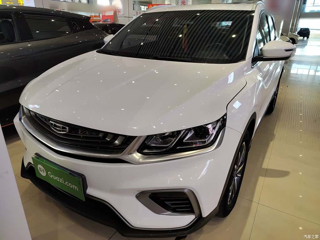 Geely Coolray, 2020 3