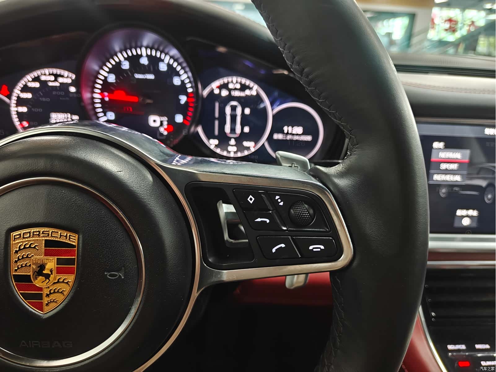 Porsche Panamera, 2018 12