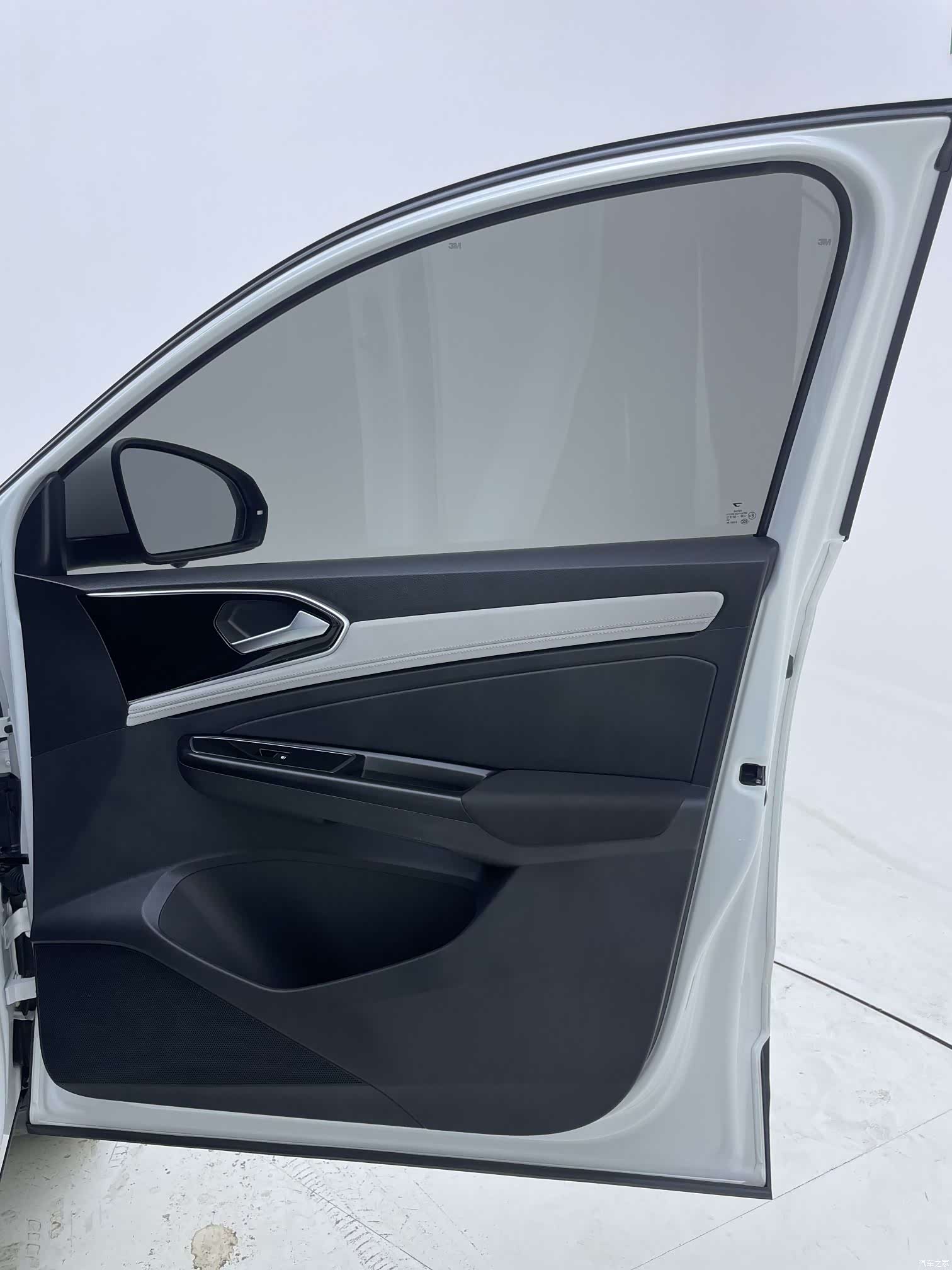 Volkswagen VS5, 2023 22