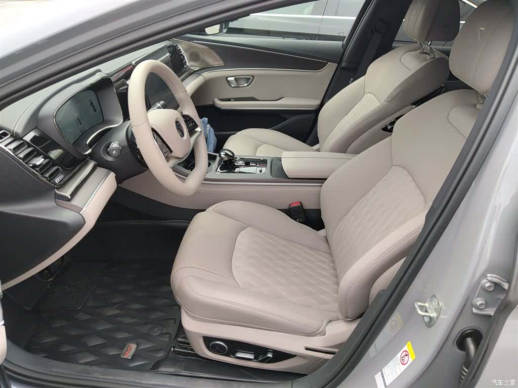 BYD Han, 2025 15