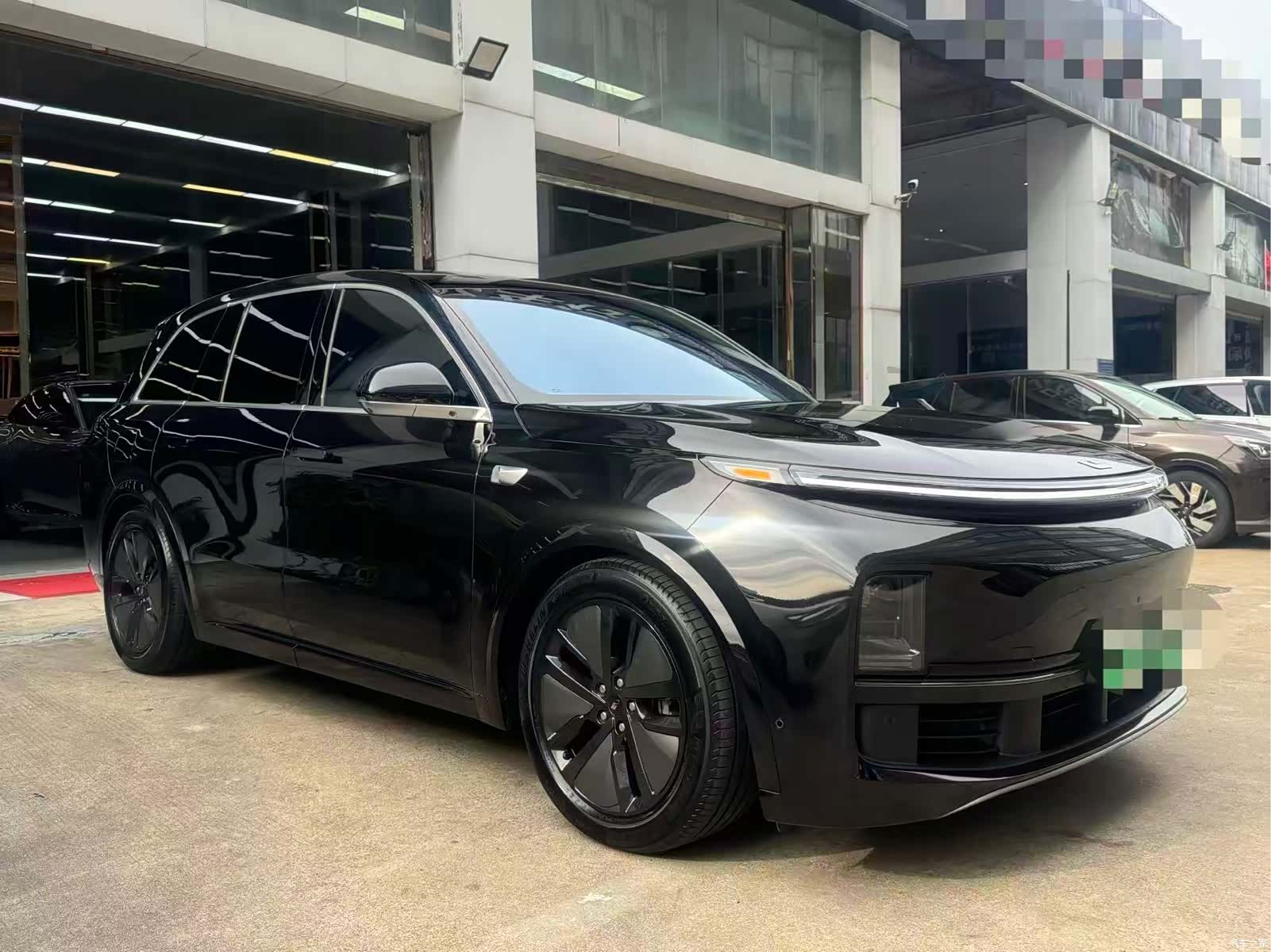 Li Auto L8, 2024 3