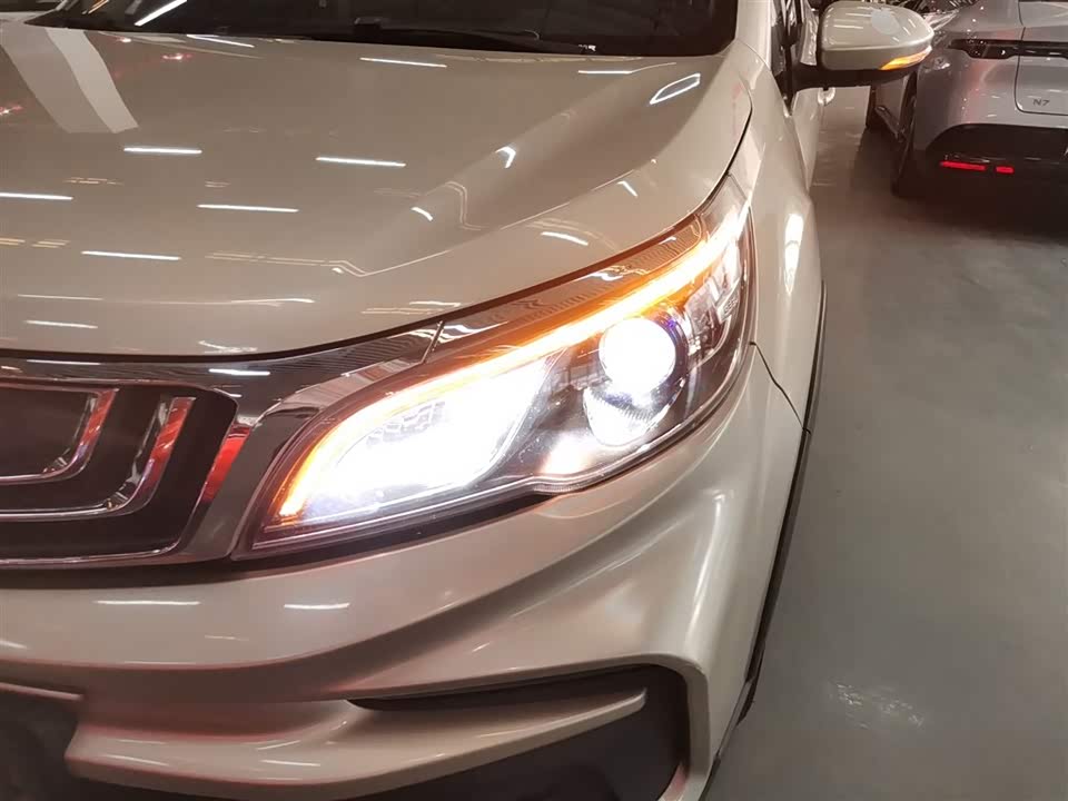 Geely Vision X3
