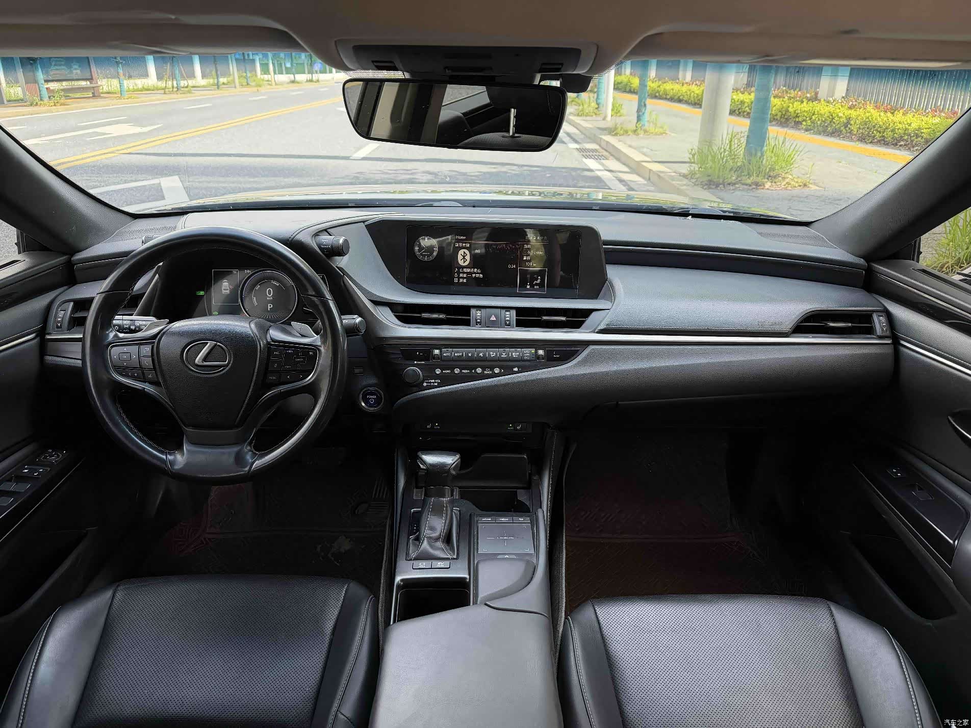 Lexus ES, 2020 8