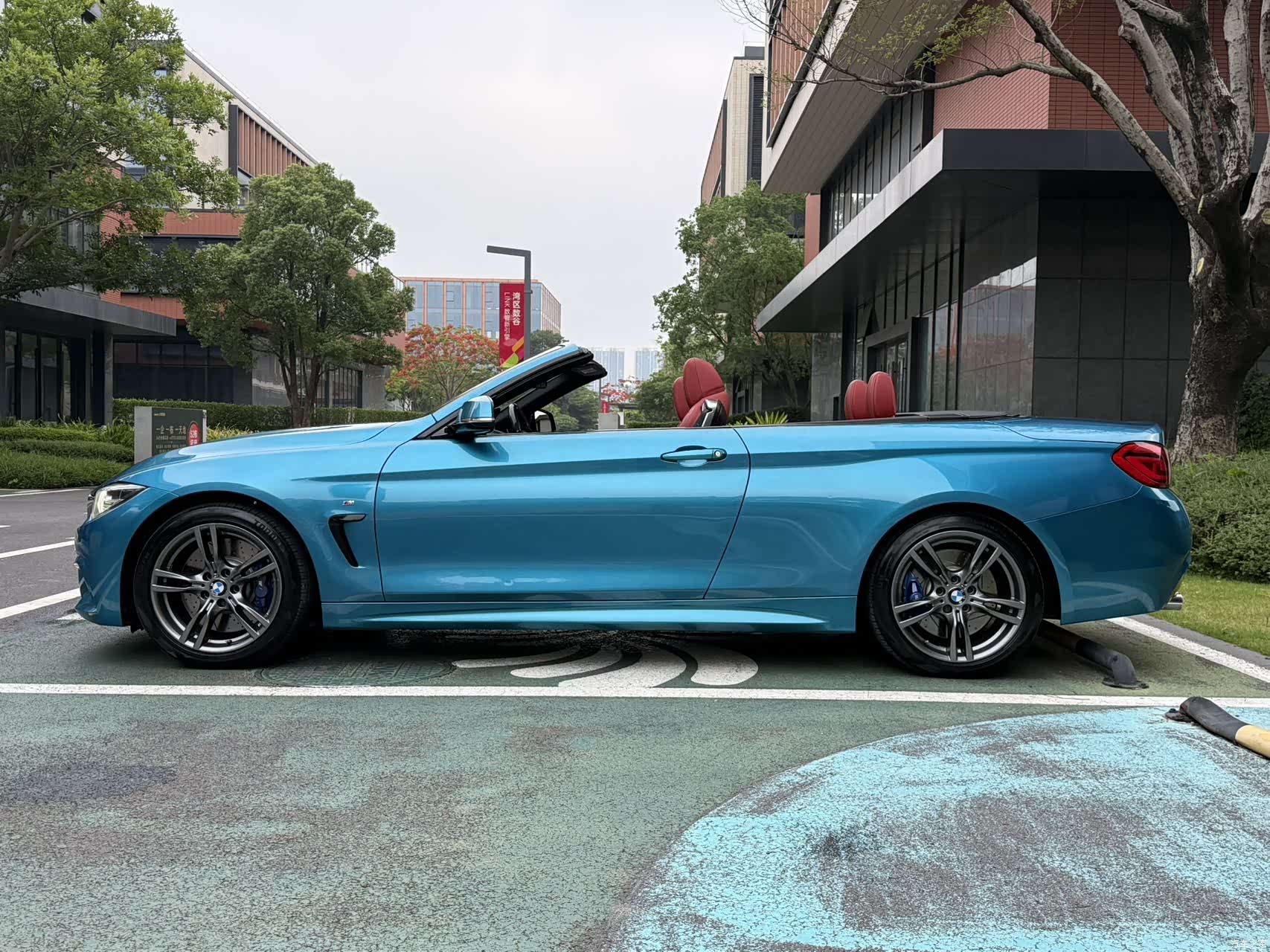 BMW 4 Series, 2018 все фото