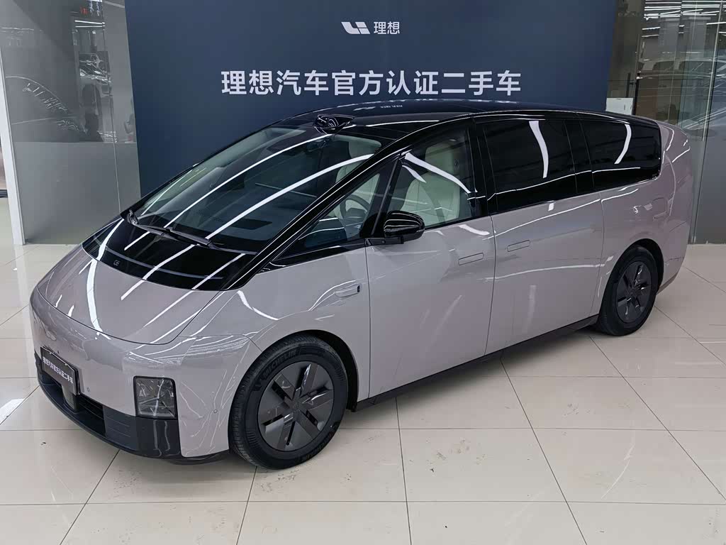 Li Auto MEGA