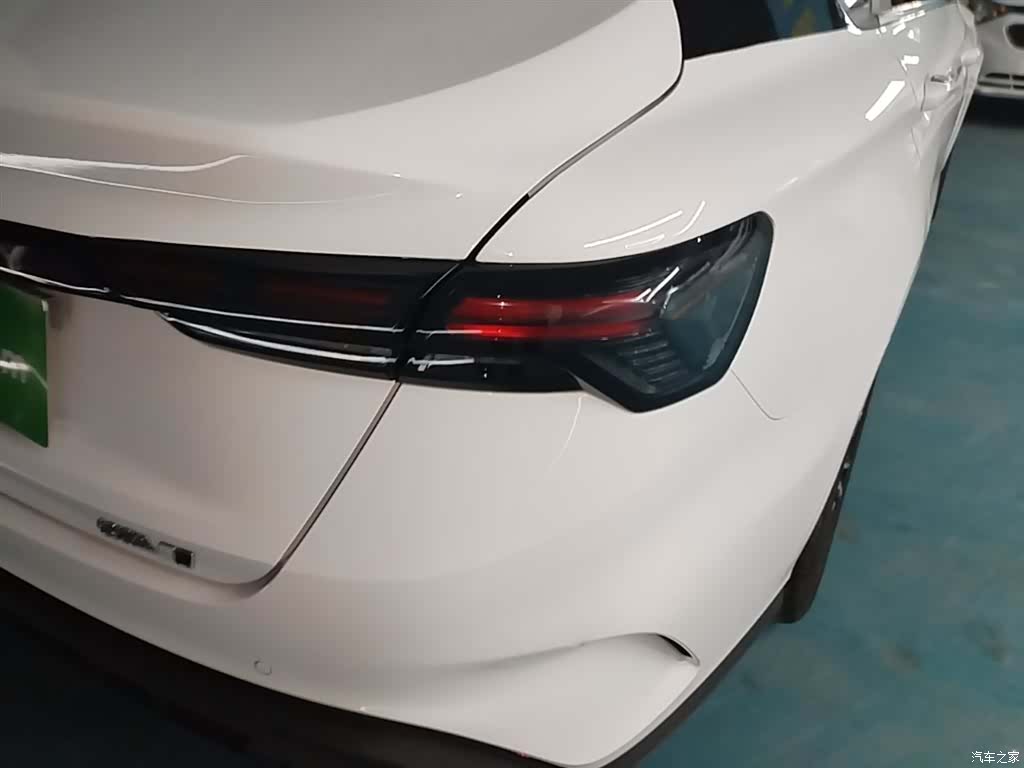 Geely Binray, 2024 8