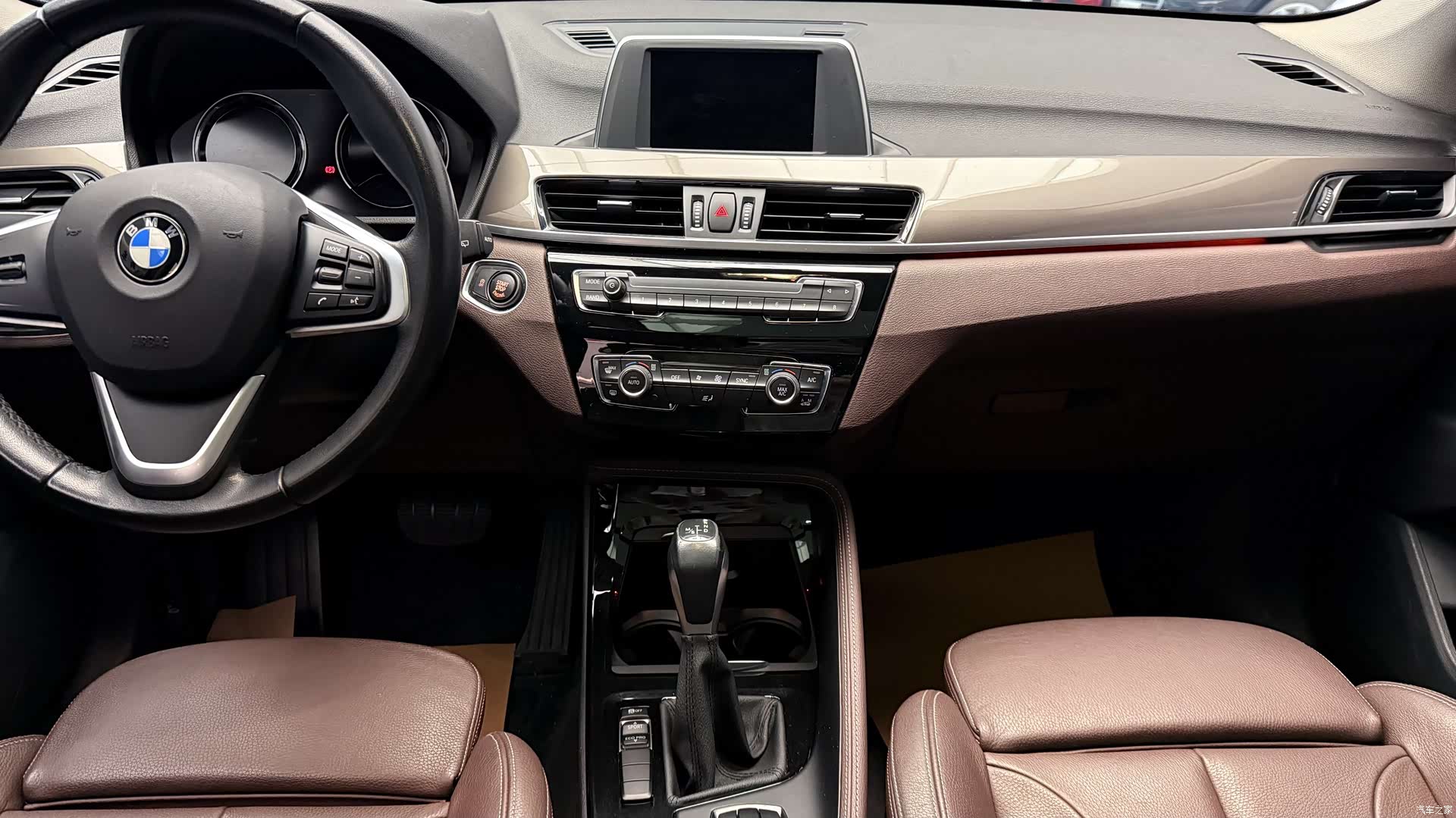 BMW X1, 2019 10