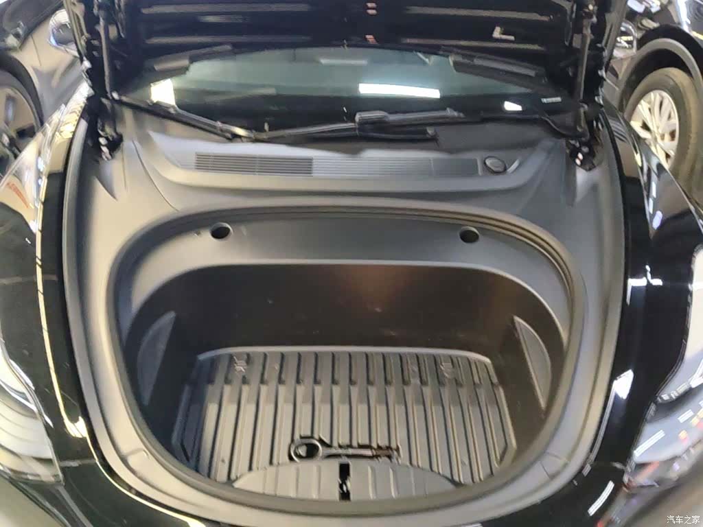 Tesla Model 3, 2023 20