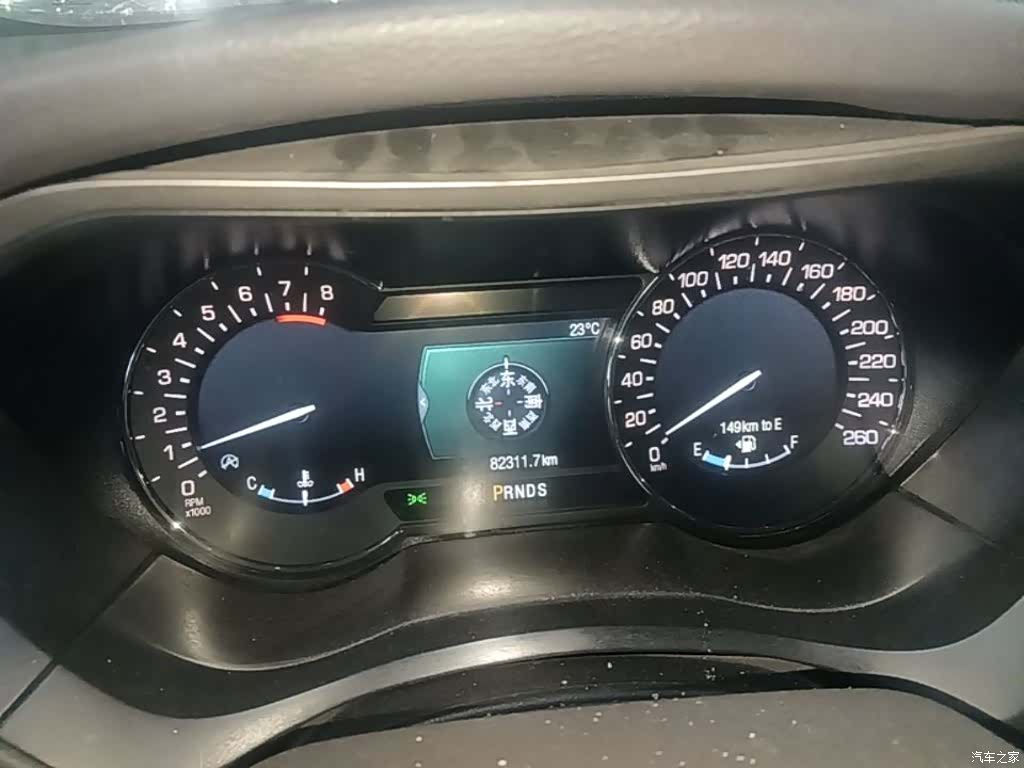 Lincoln MKZ, 2018 12