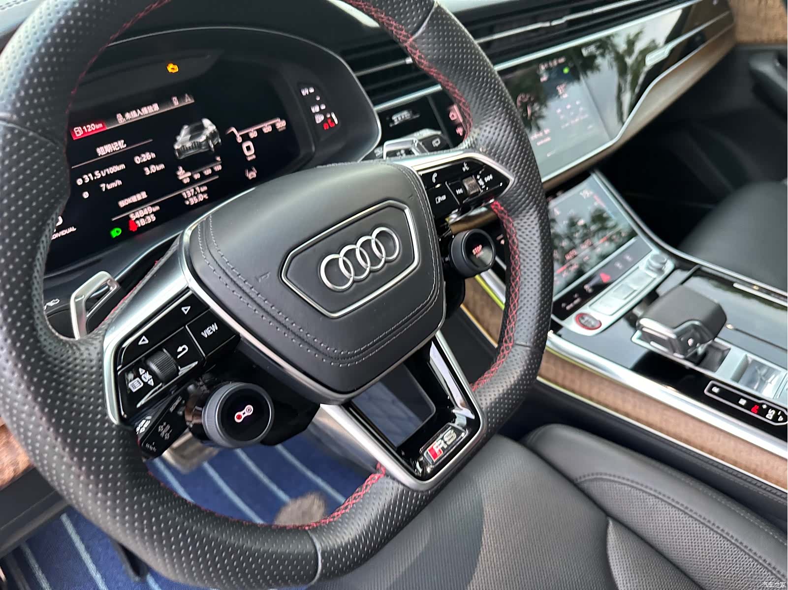 Audi Q7, 2021 12