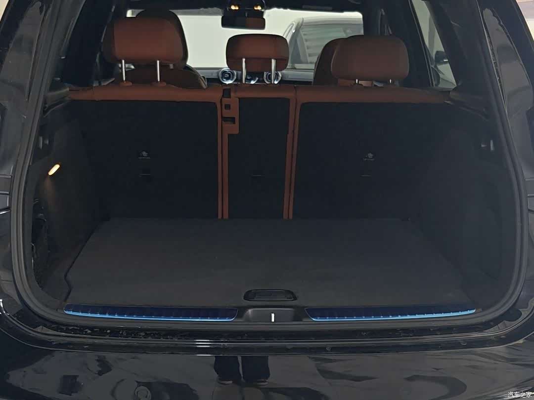 Mercedes-Benz GLC, 2024 15