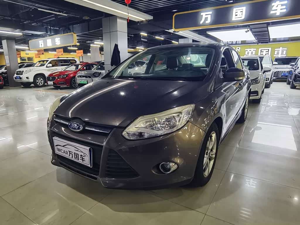 Ford Focus 2012 1.6L AT