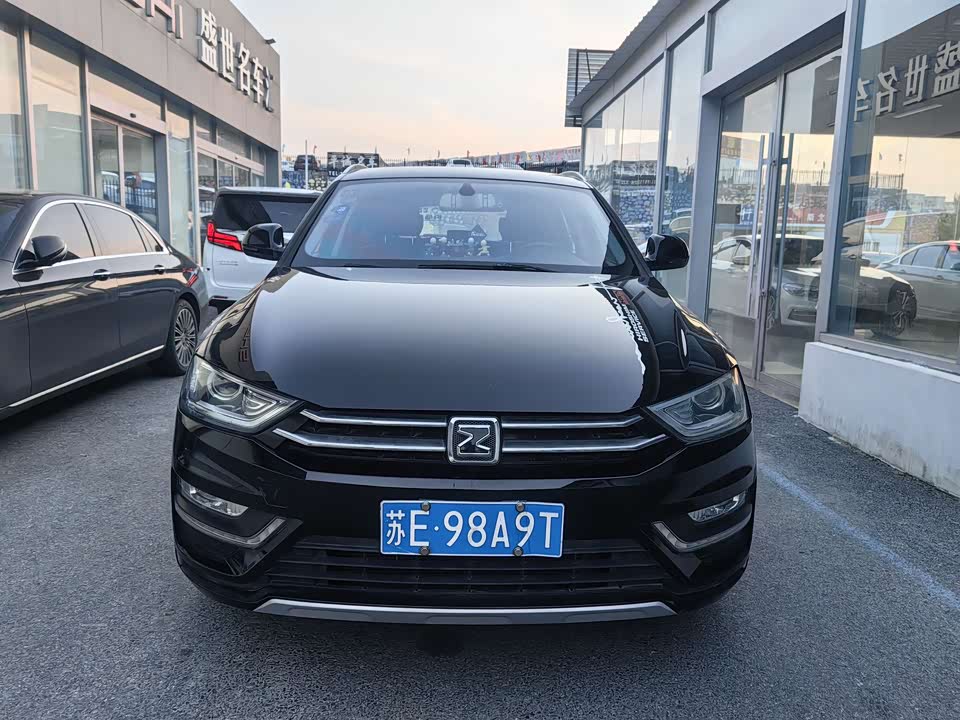 Zotye SR7
