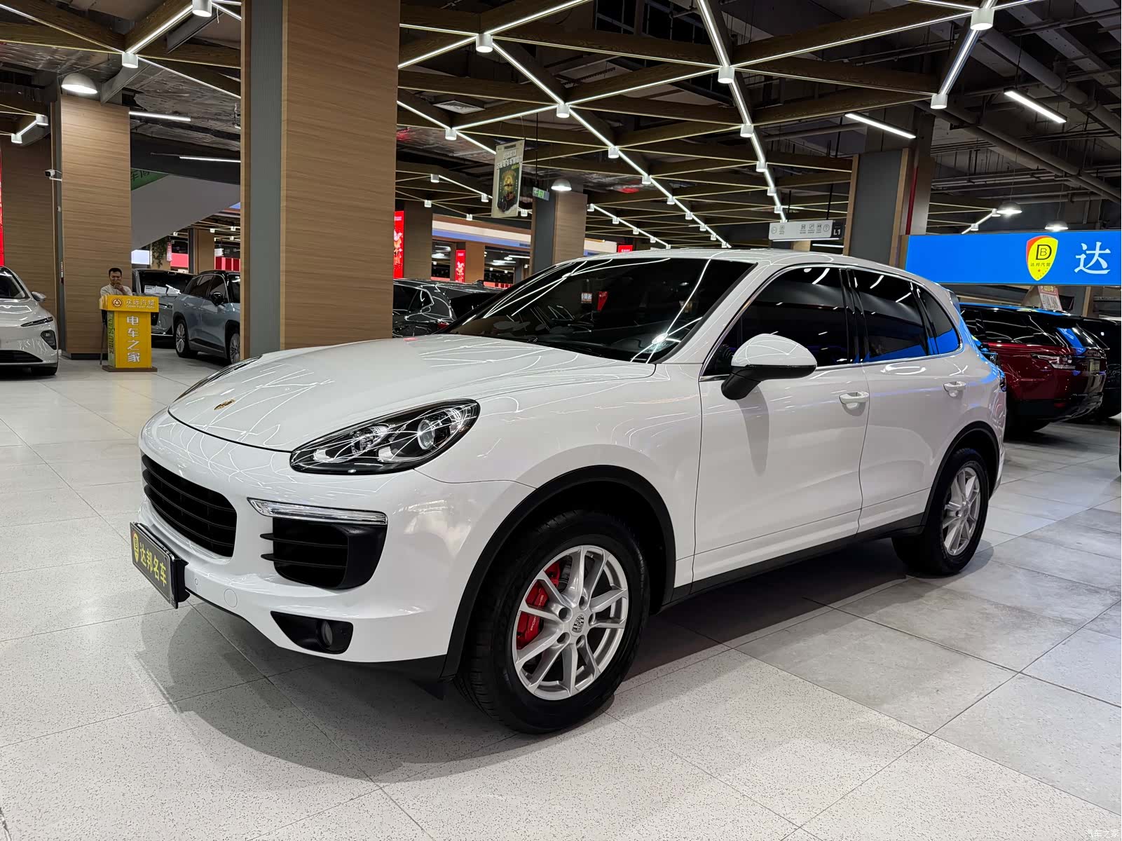 Porsche Cayenne, 2015 3