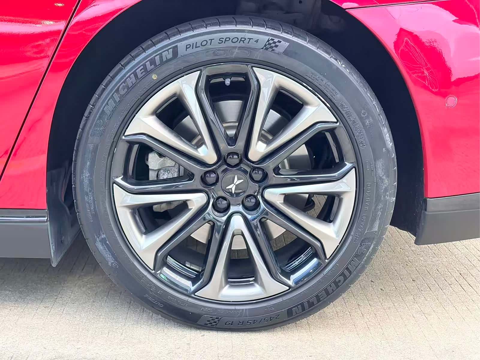Xpeng P7, 2021 10