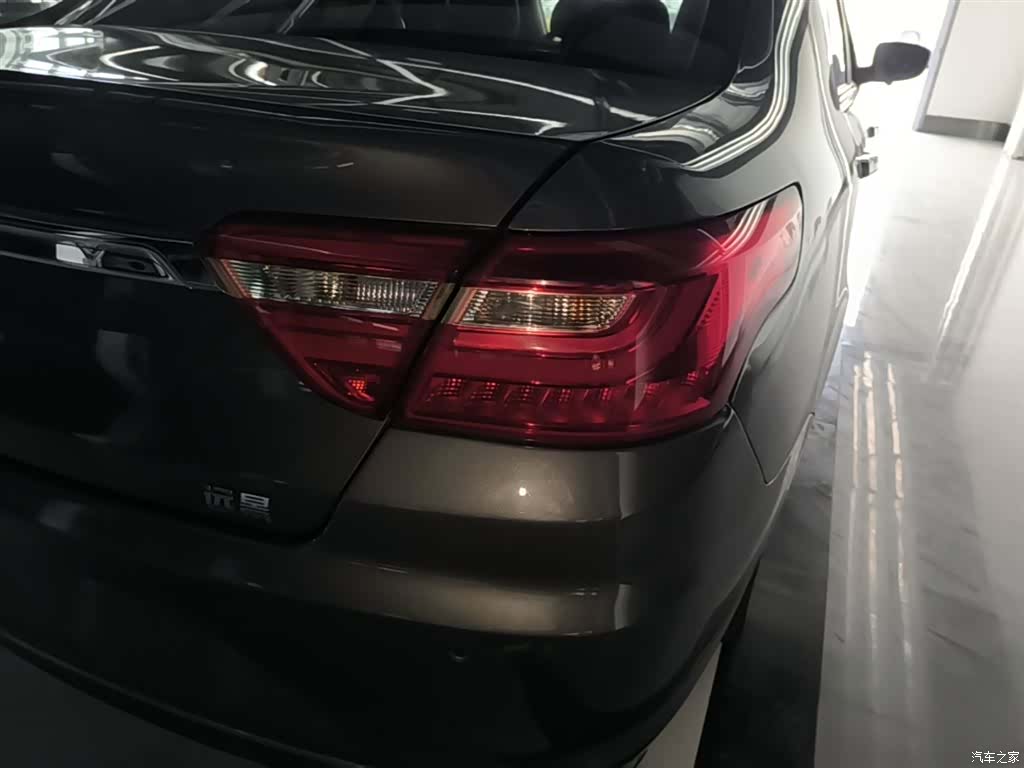 Geely V, 2019 8