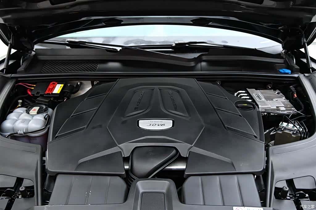 Porsche Cayenne, 2020 36