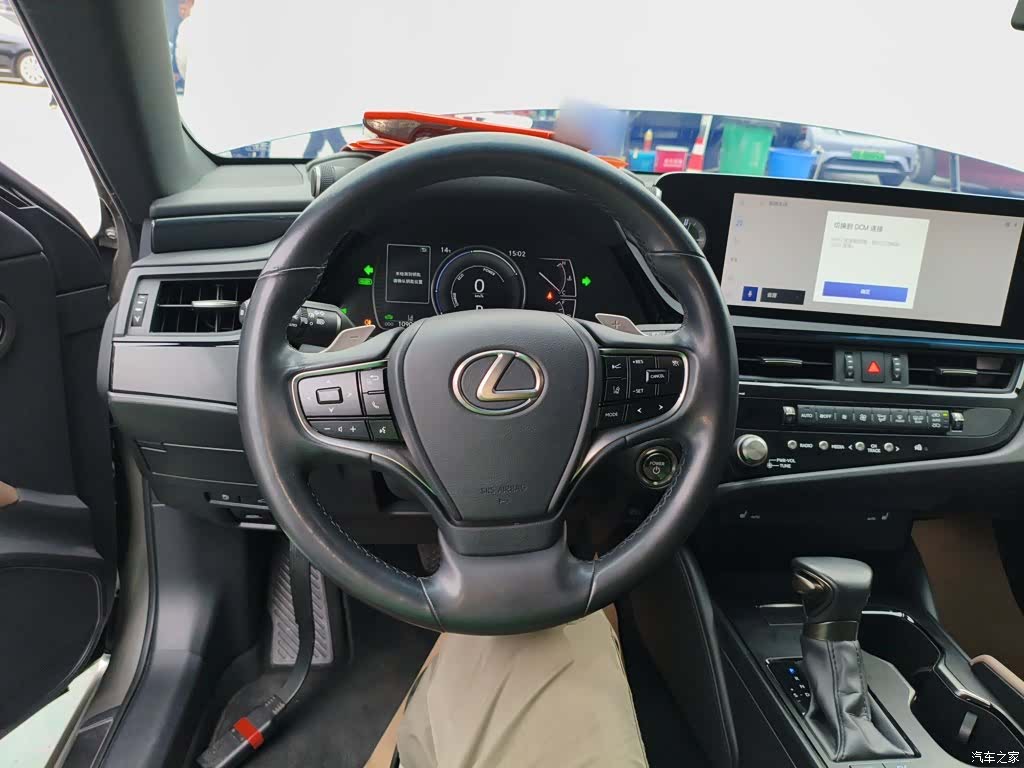 Lexus ES, 2023 7