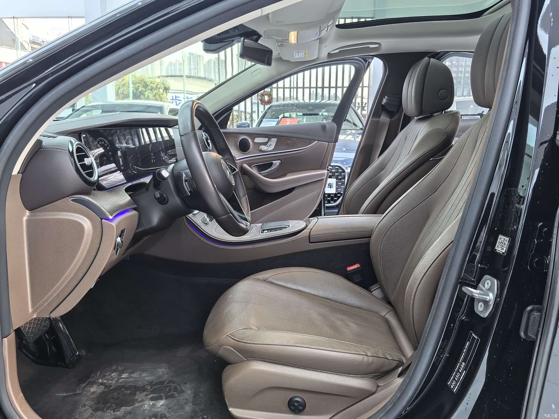 Mercedes-Benz E-Class, 2022 4