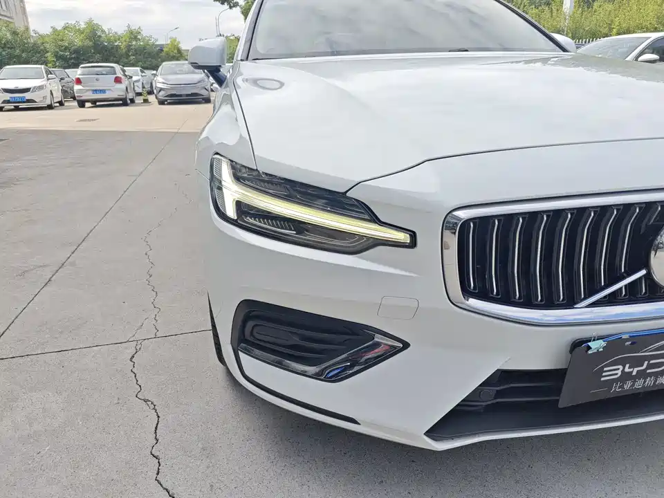 Volvo S60