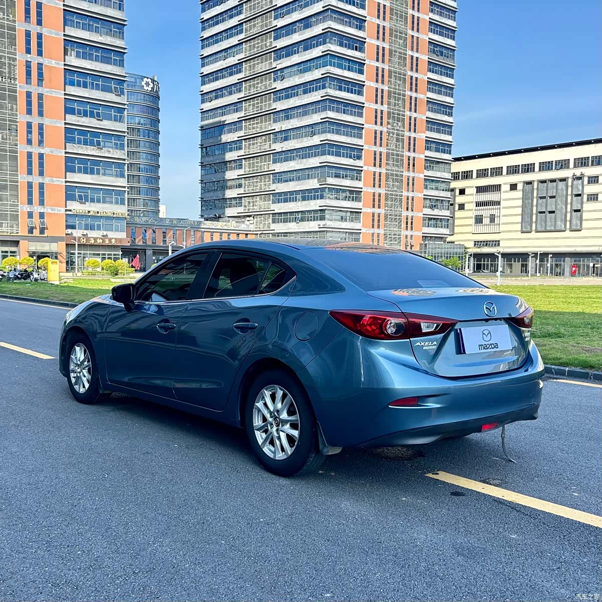 Mazda Mazda3, 2016 9
