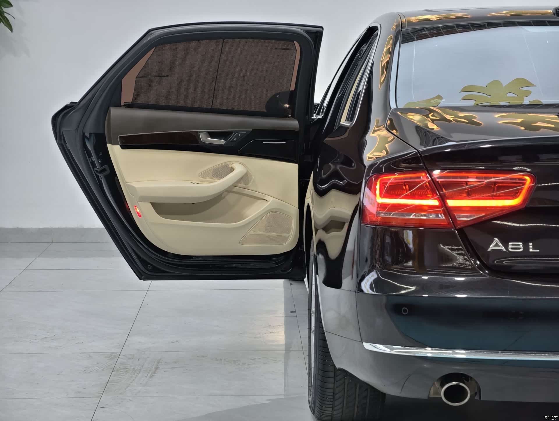 Audi A8L, 2011 35