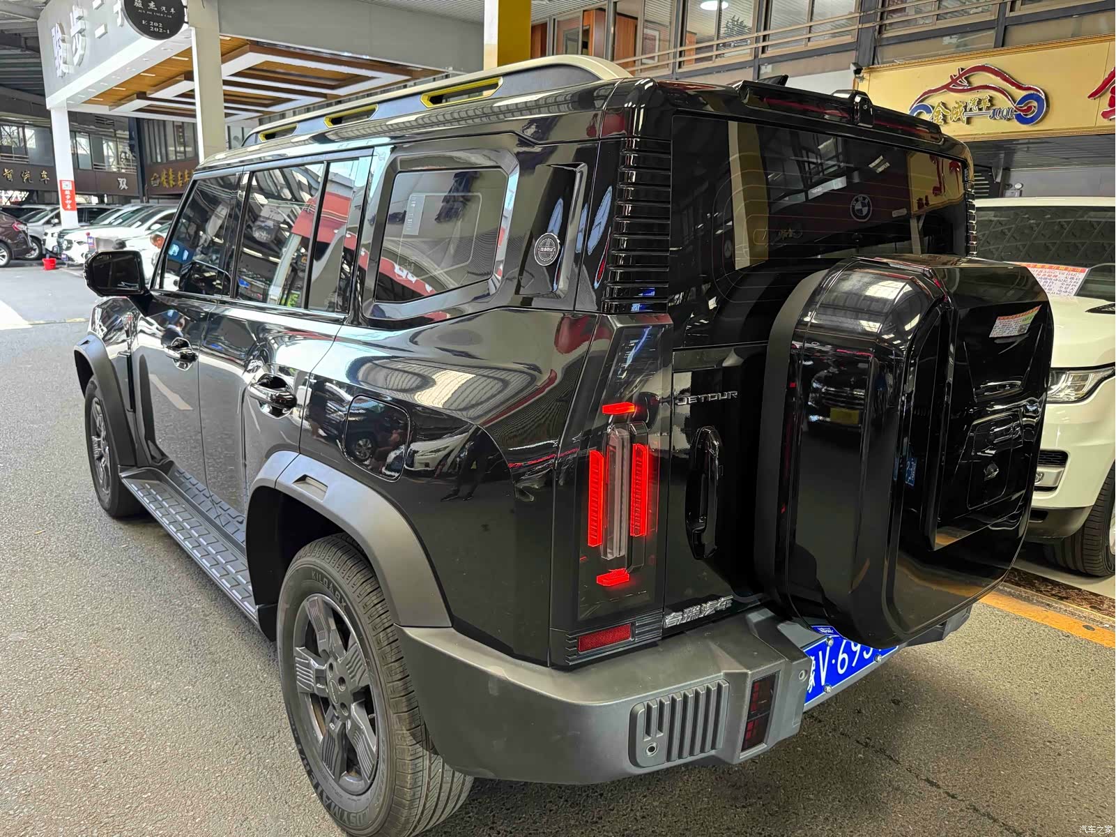Jetour Traveller, 2024 10