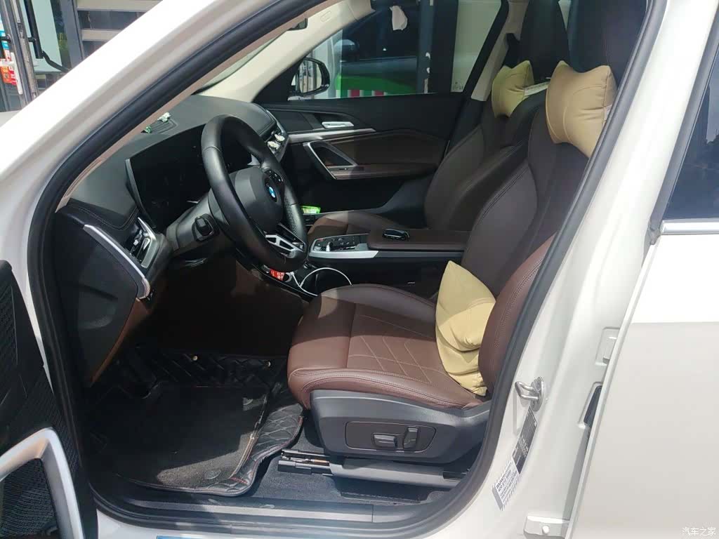 BMW X1, 2023 8