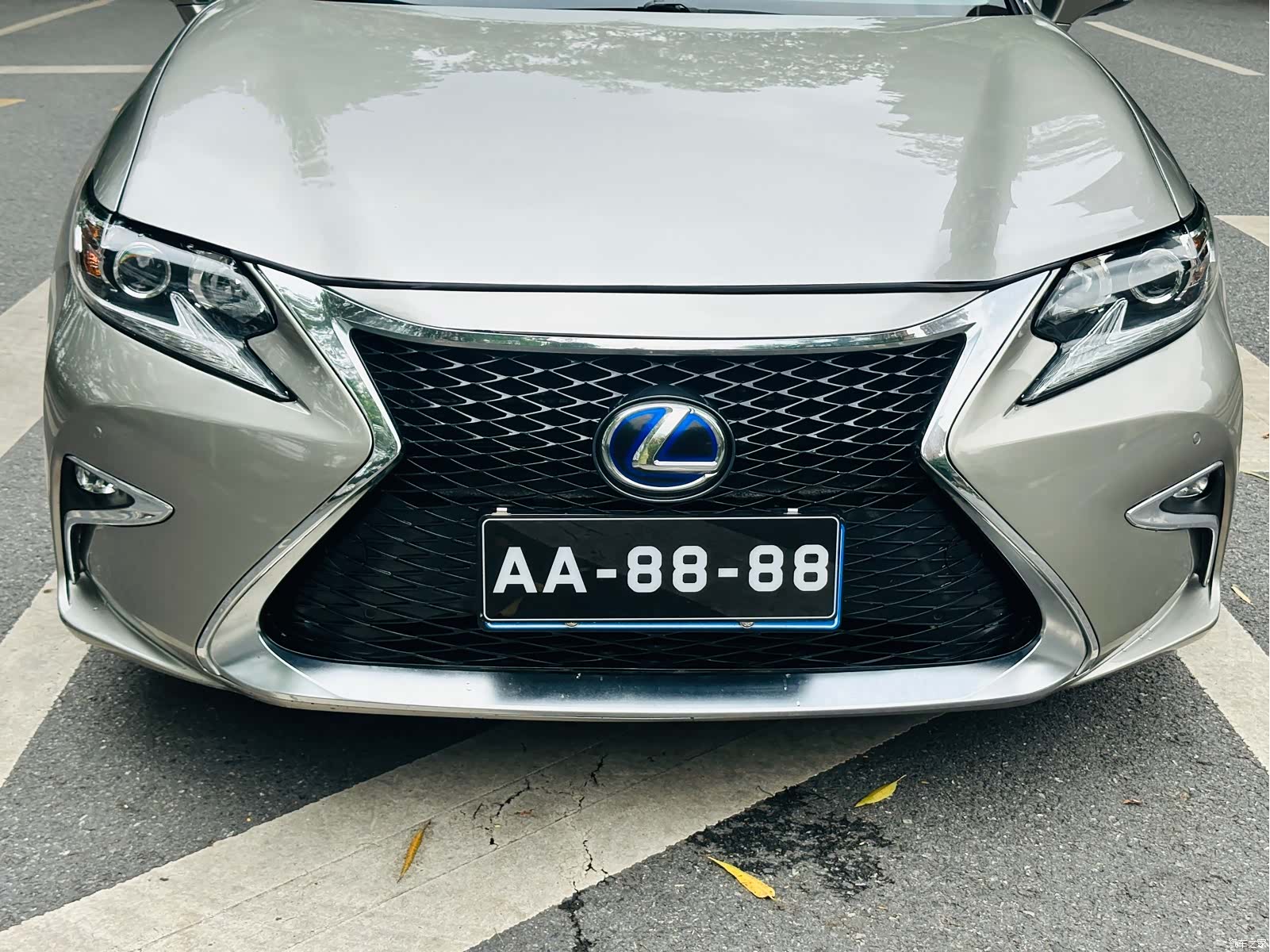 Lexus ES, 2018 17