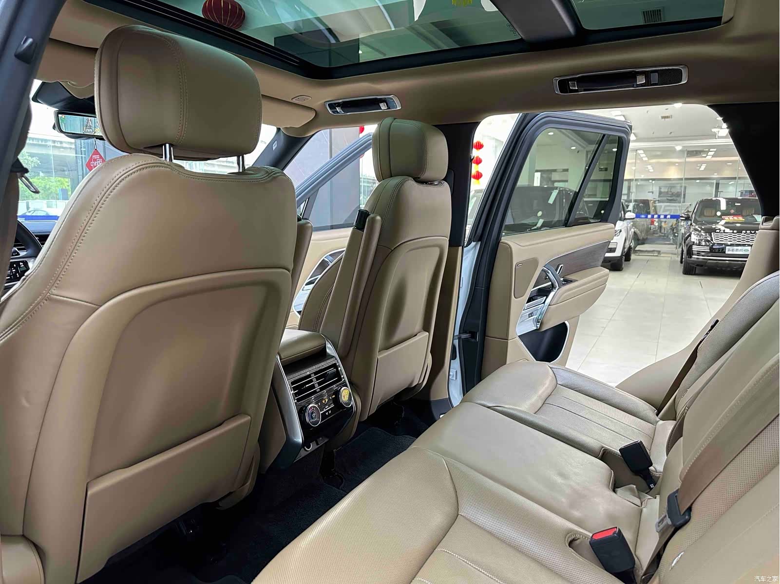 Land Rover Range Rover, 2022 13