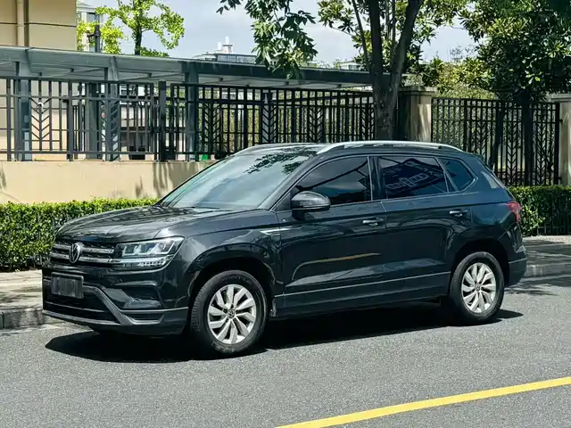 Volkswagen Tharu 2021 — купить из Китая под заказ