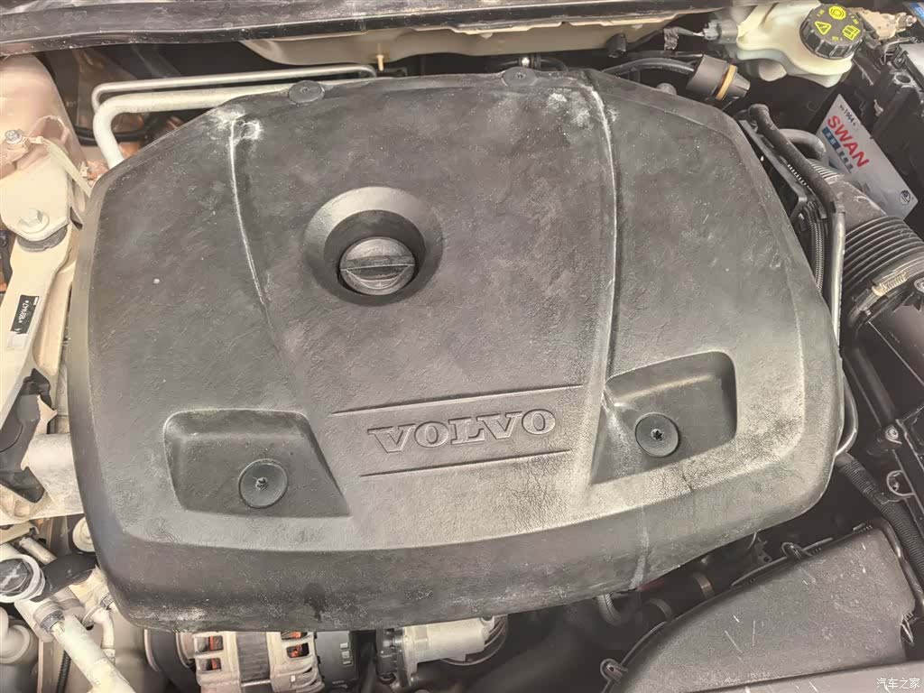 Volvo V40, 2017 23