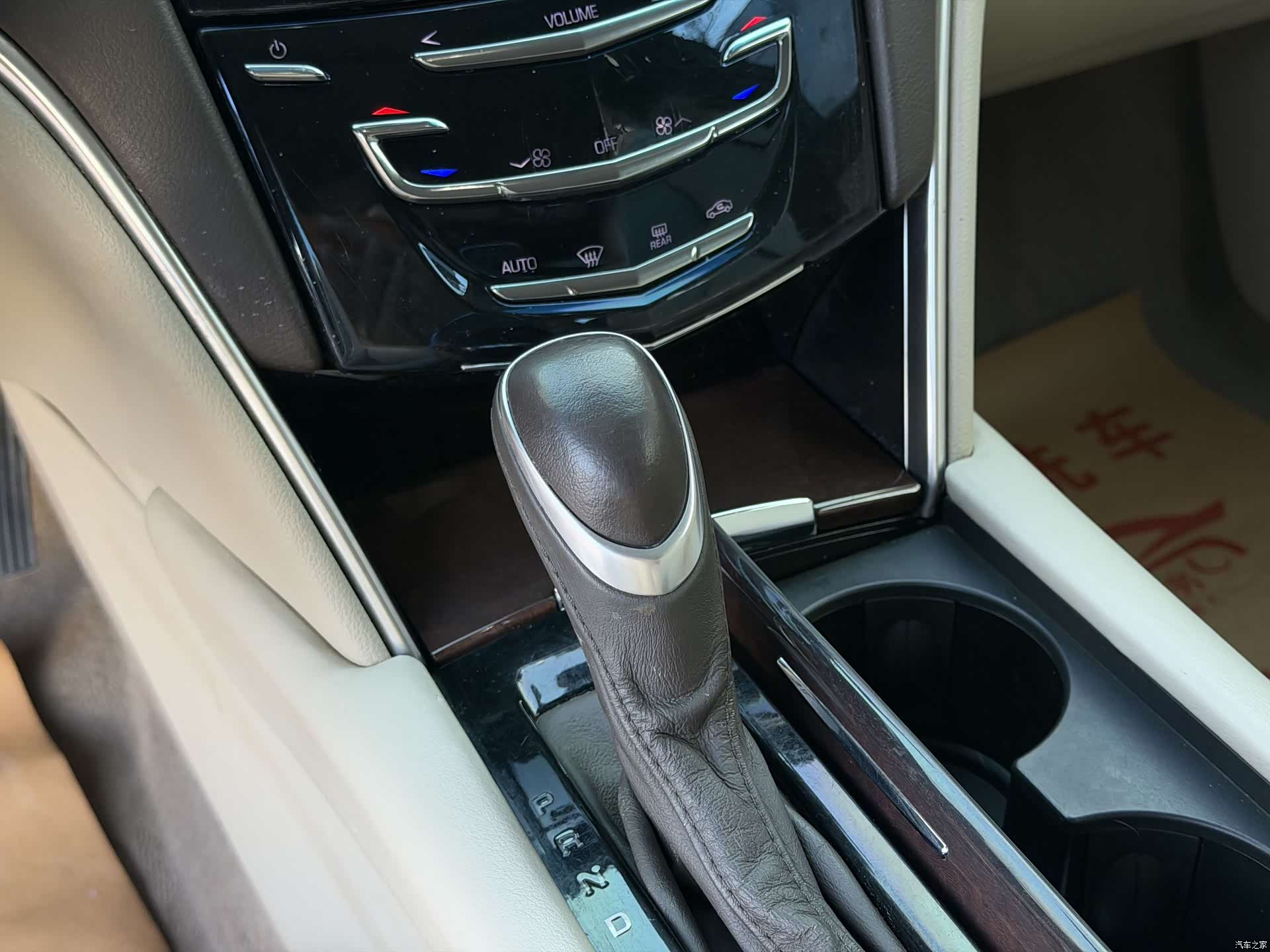 Cadillac XTS, 2017 7
