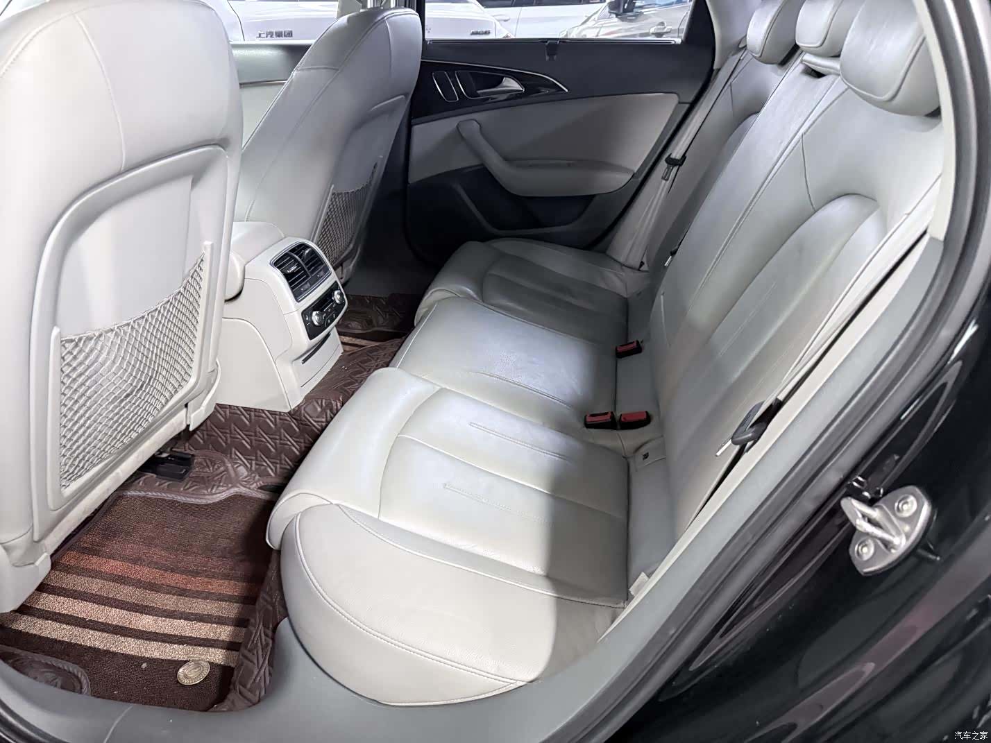 Audi A6, 2014 11