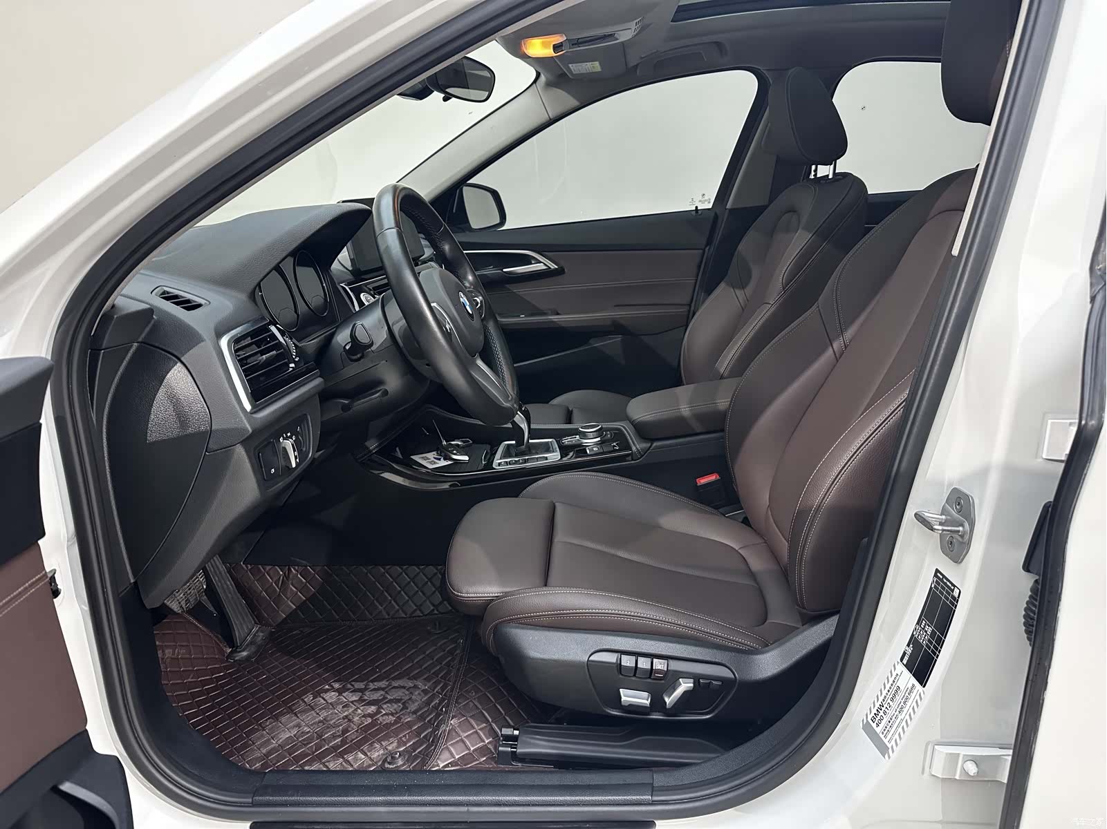 BMW 1 Series, 2022 8