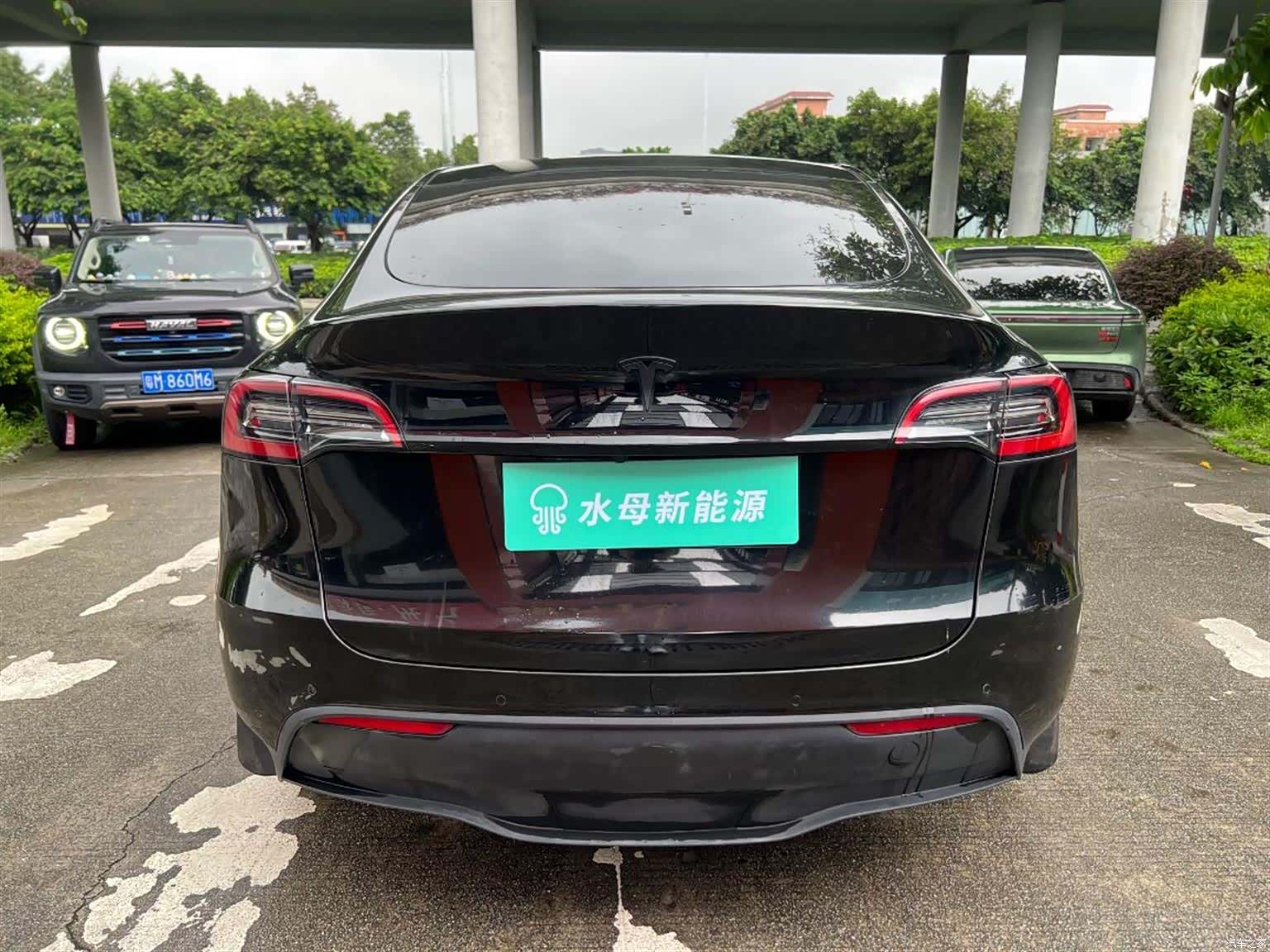 Tesla Model Y, 2023 все фото