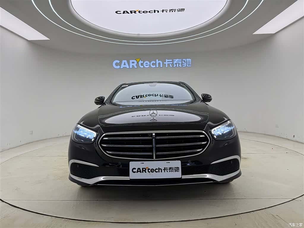Mercedes-Benz E-Class, 2022 3