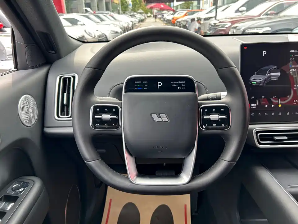 Li Auto Ideal L9