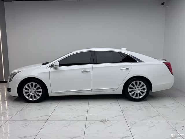 Cadillac XTS, 2017 13