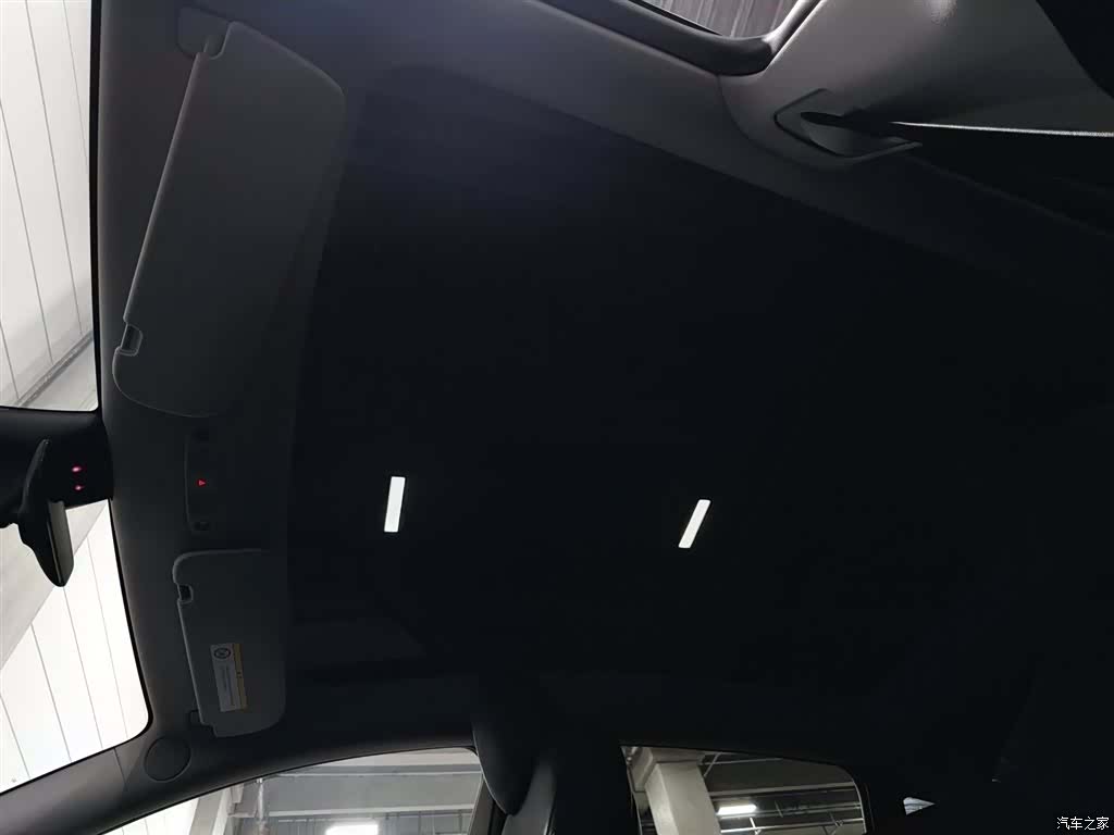 Tesla Model Y, 2024 14