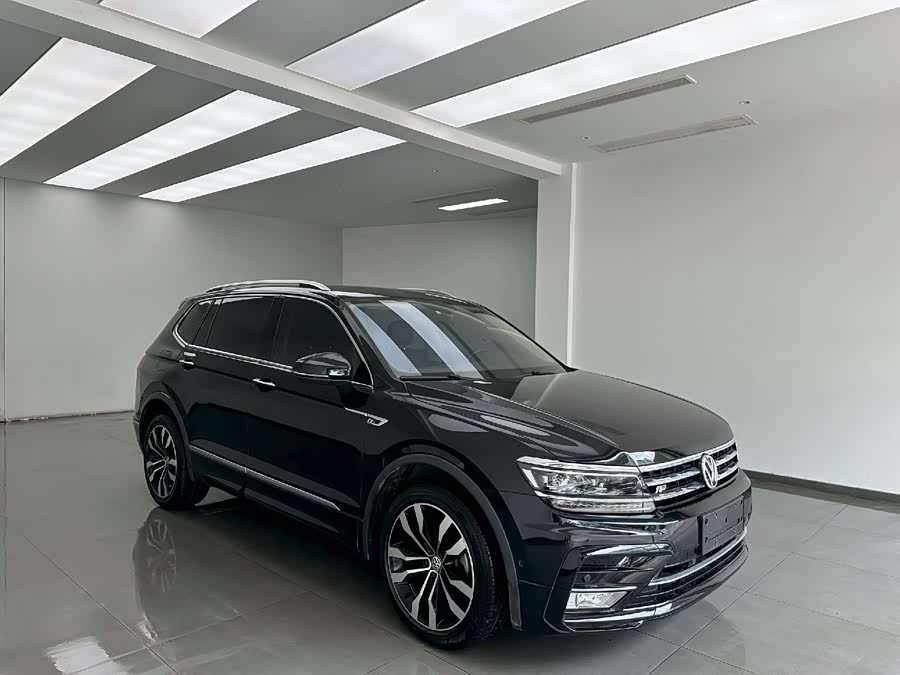 Volkswagen Tiguan L 2019, фото 3
