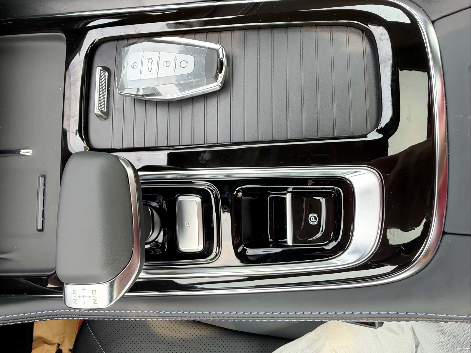 Geely Preface, 2026 24