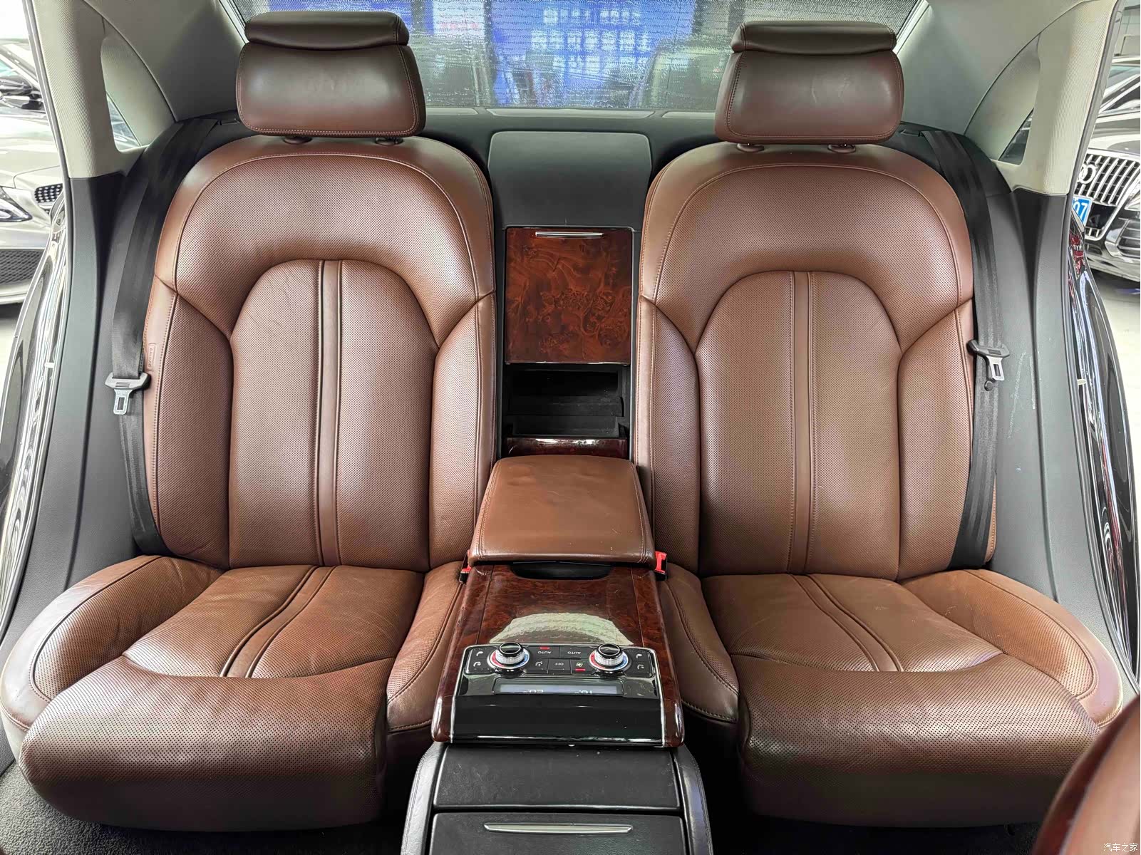 Audi A8L, 2013 15