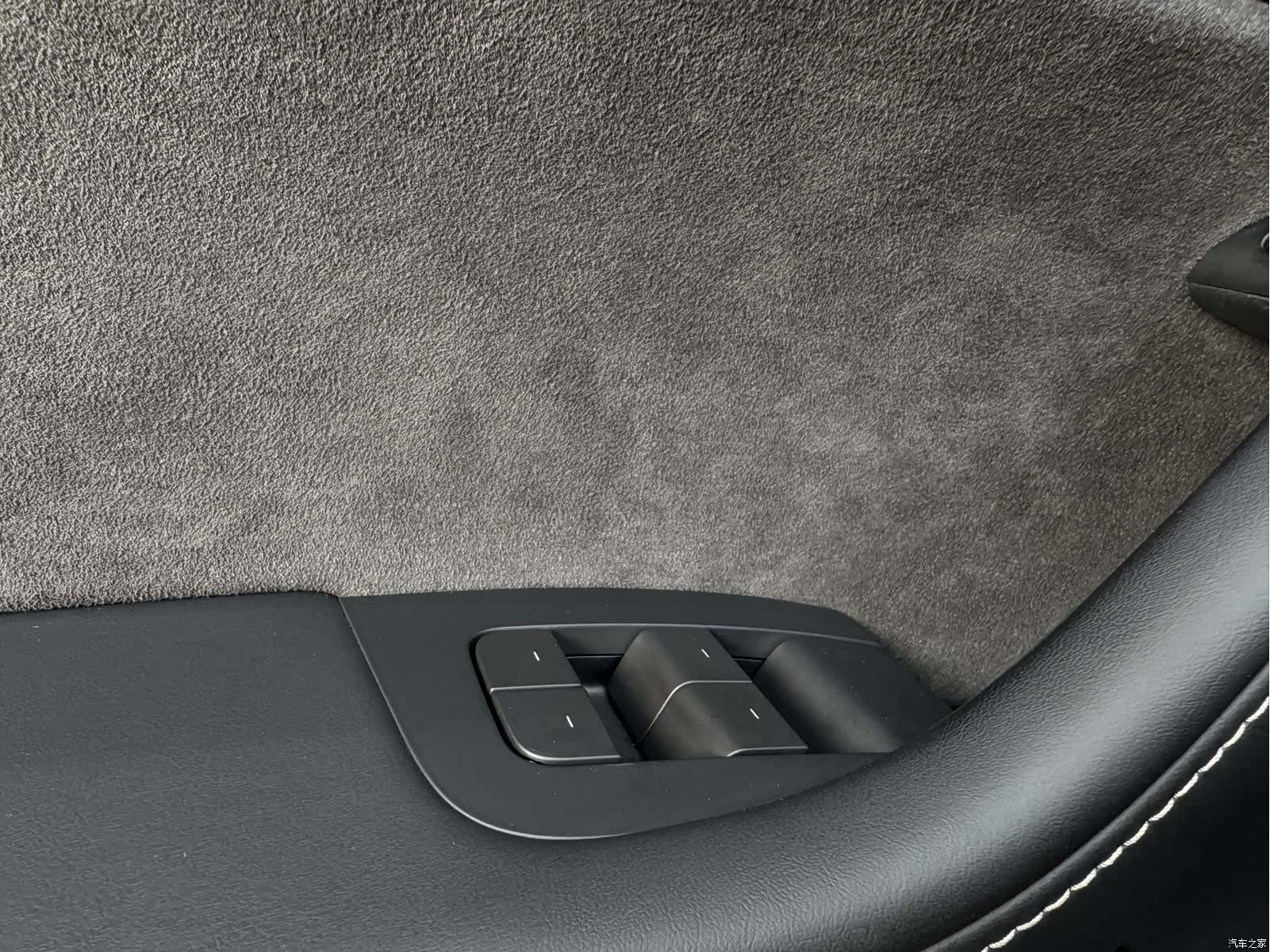 Tesla Model Y, 2022 12