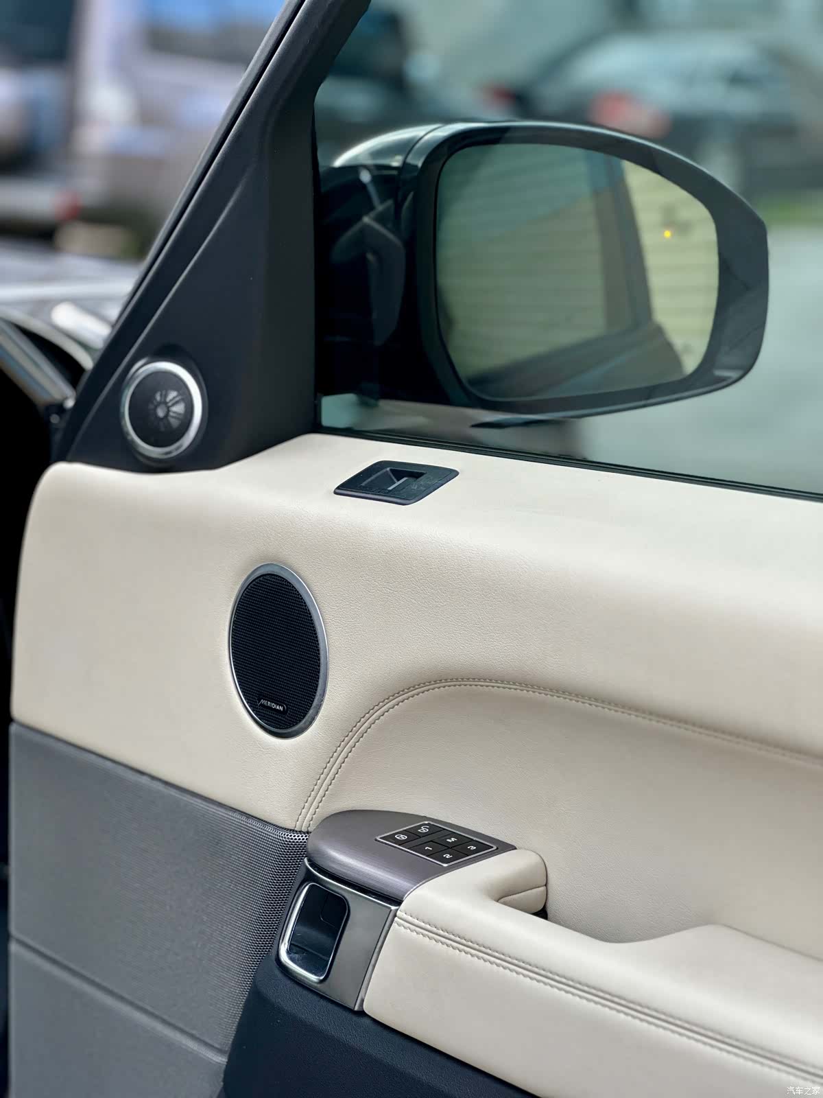 Land Rover Range Rover, 2014 48